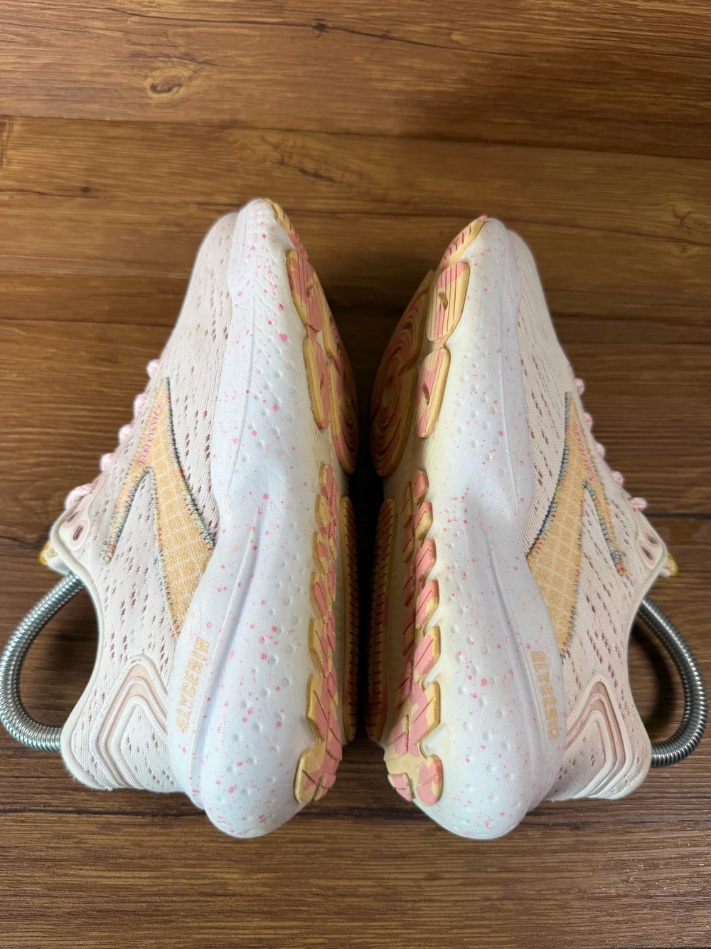 Brooks Glycerin 21 LE Delicacy Icy Pink Prism Ice Running Shoes Women’s Size 6 - Picture 2 of 11
